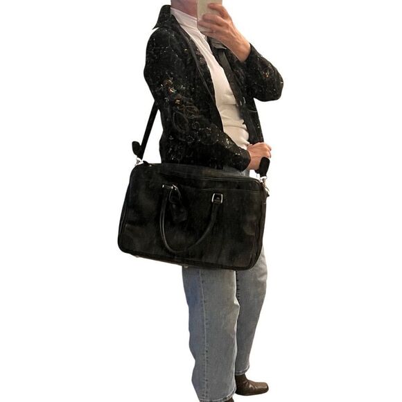Cole Haan Italy Black Leather Carryon Overnight Travel Bag Expandable Crossbody - Picture 1 of 16